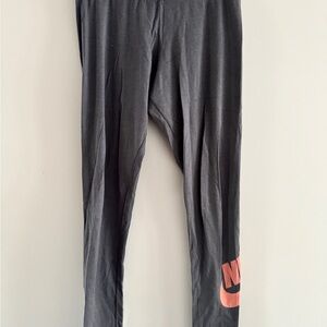 Nike Grey Leggings with Pink Logo and Foldable Waistband - size medium